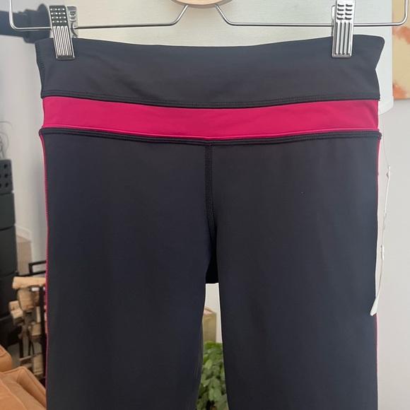NWT Lululemon Special Edition Pace Tight *Weave - Picture 5 of 7